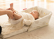 可當尿布台使用