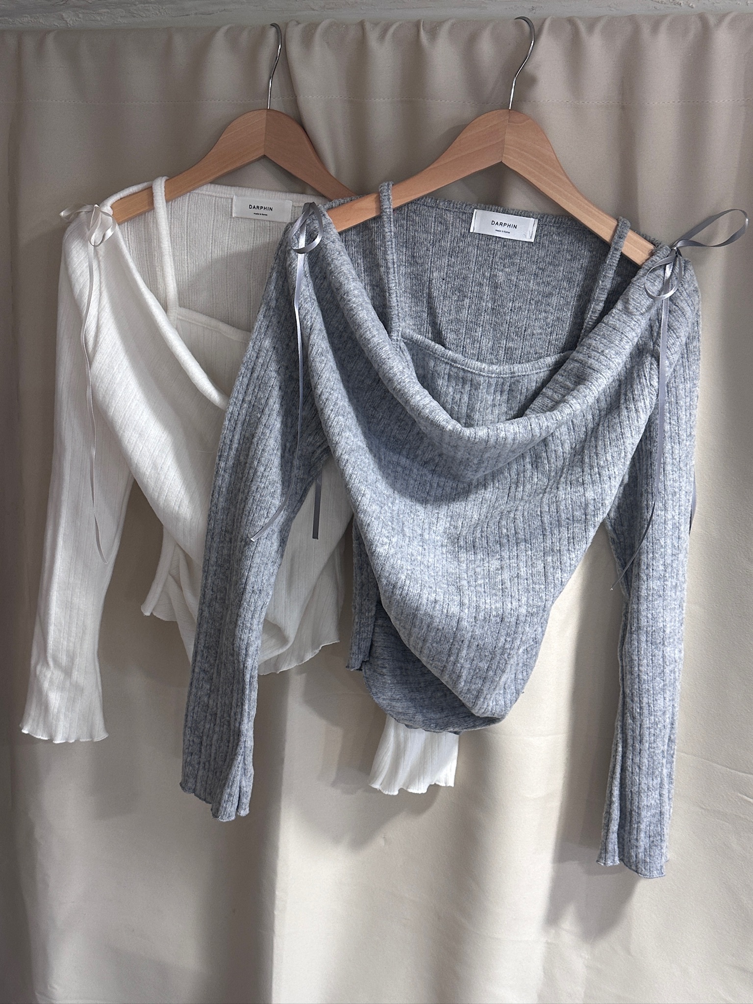 ❥現貨 假兩件蝴蝶結露肩針織衫（有肩帶）