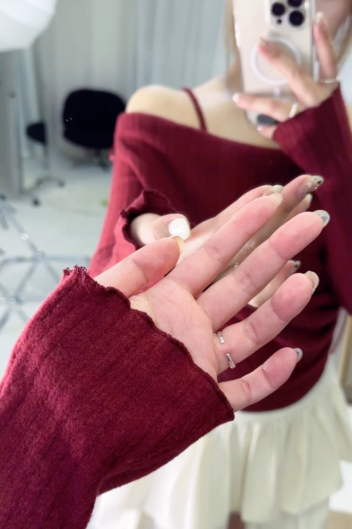 ❥現貨 假兩件蝴蝶結露肩針織衫（有肩帶）