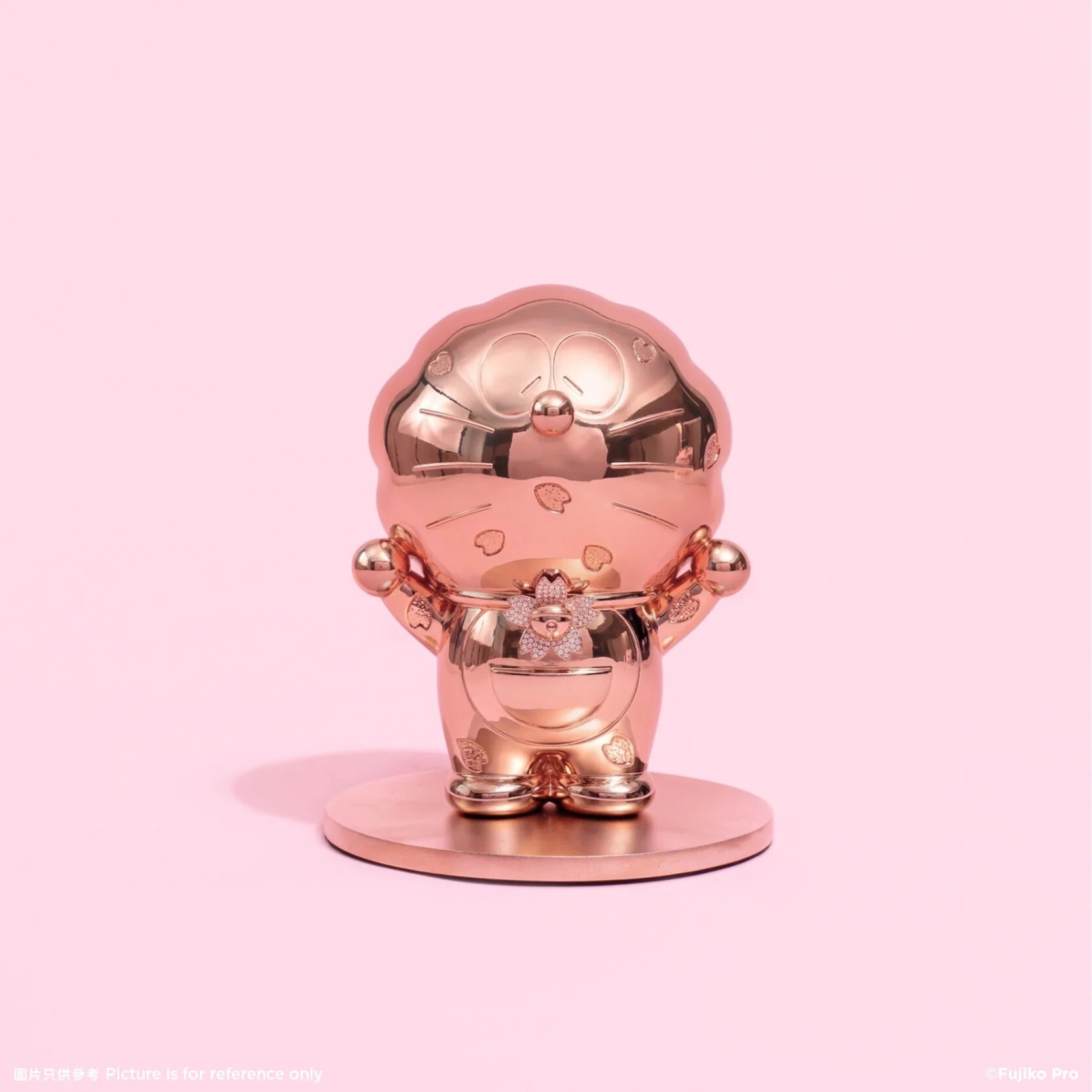 櫻花多啦A夢玫瑰金色銅像雕塑