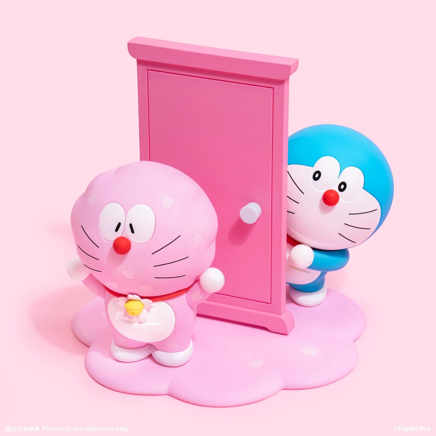 多啦A夢 x 櫻花多啦A夢5吋搪膠公仔