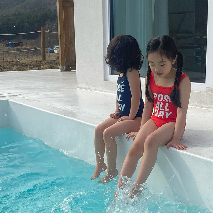 正韓夏log101 兩色rosa連身泳衣