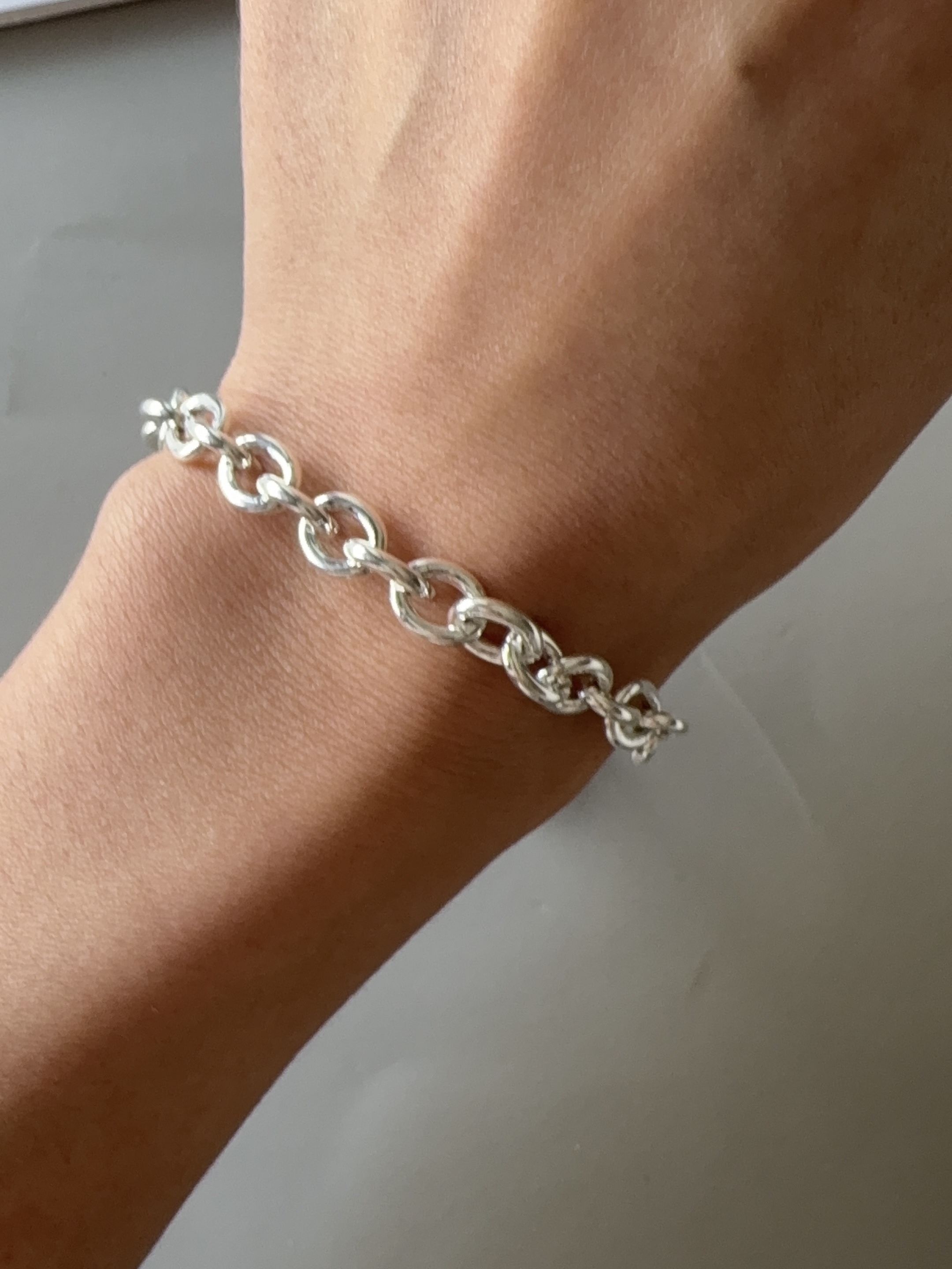 silver chain bracelet