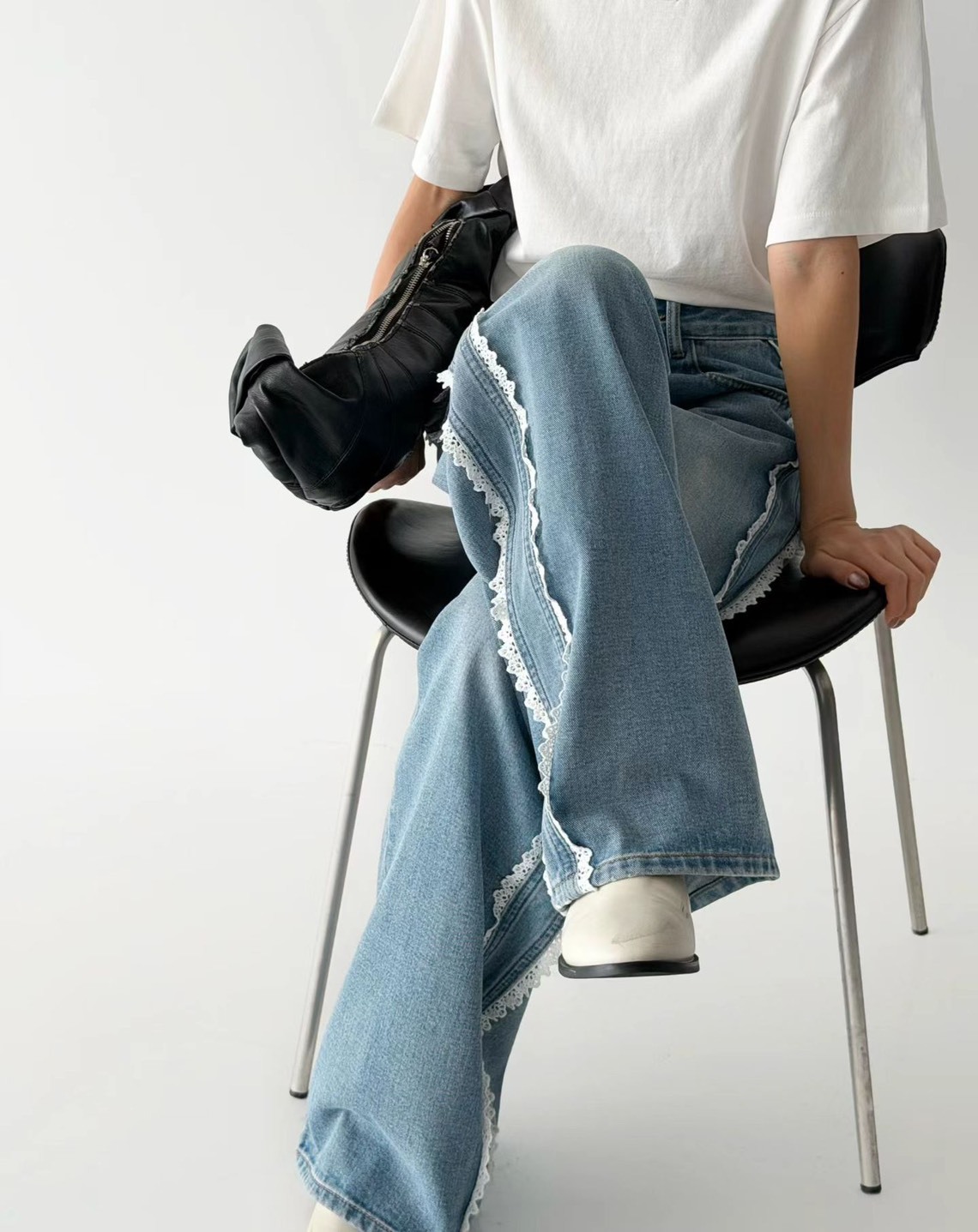 蕾絲飾邊牛仔長褲