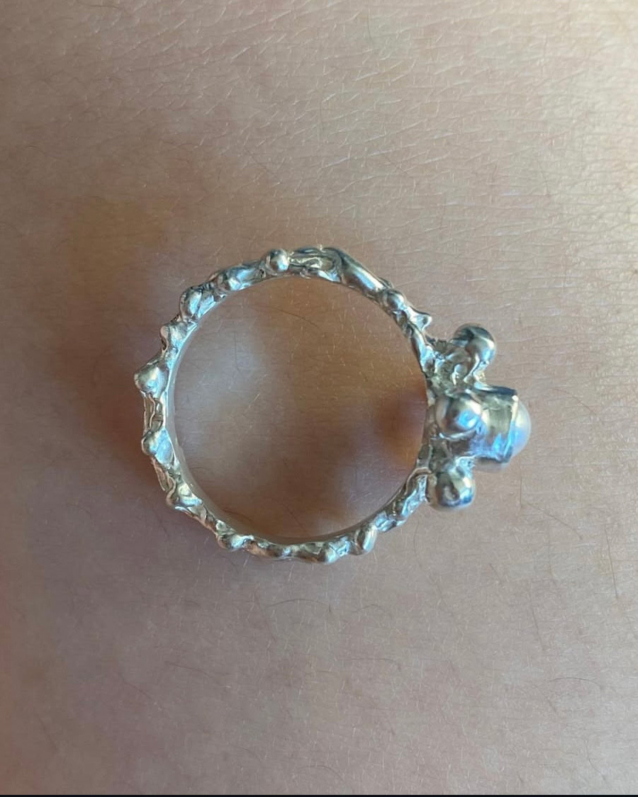 Ginger Angel 雞蛋小花戒指