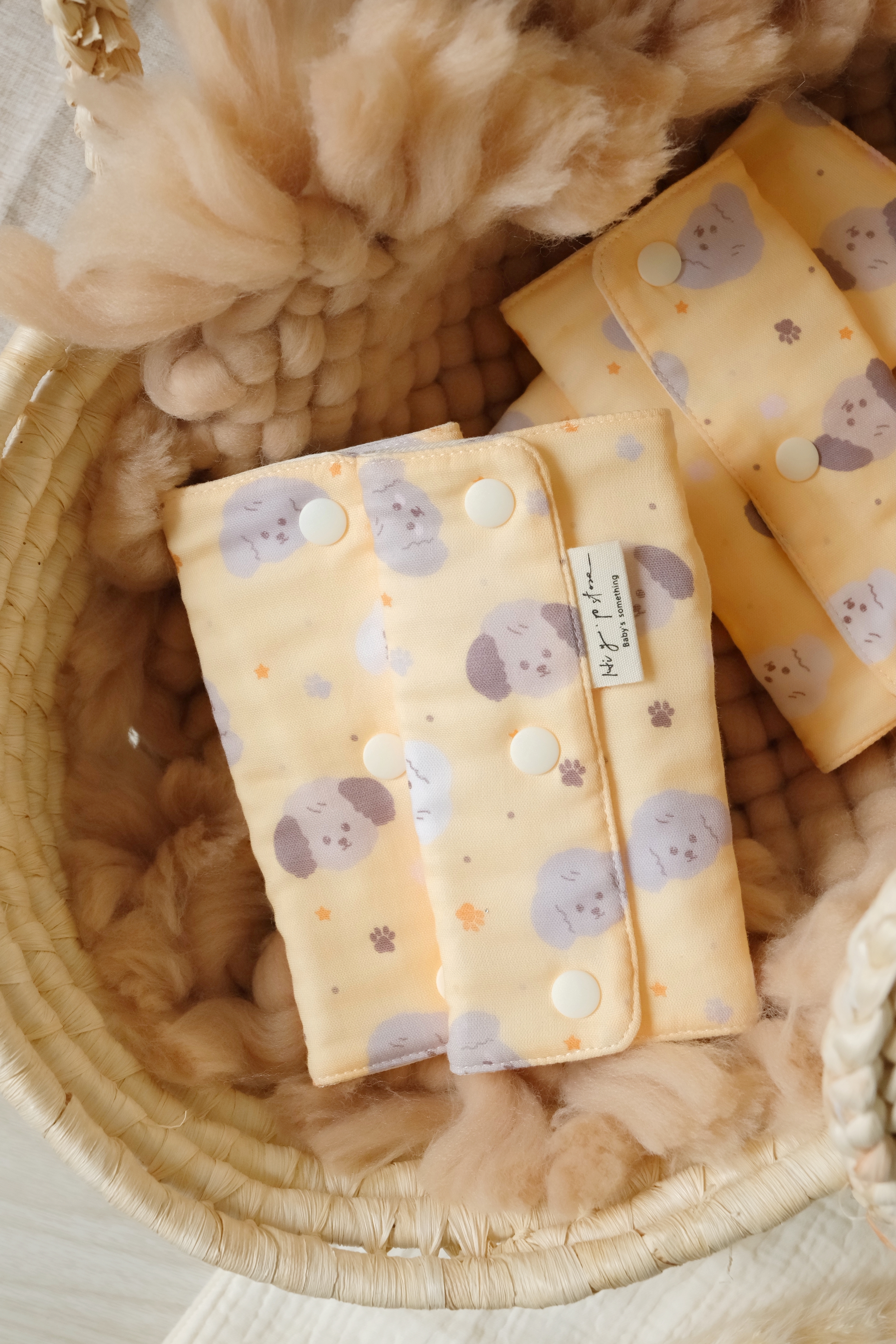 Hi Y.P store-揹巾口水套-獨家設計款-汪汪星語