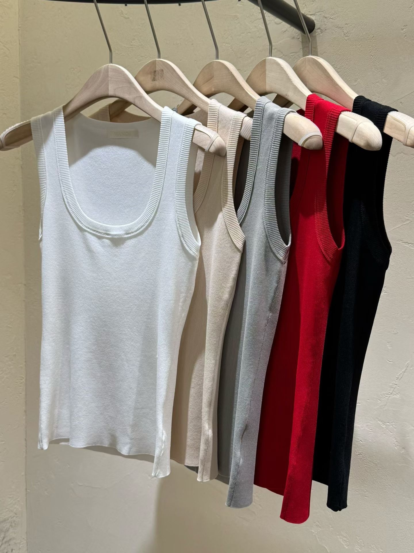 WJ2605 Viscose Knit Sleeveless