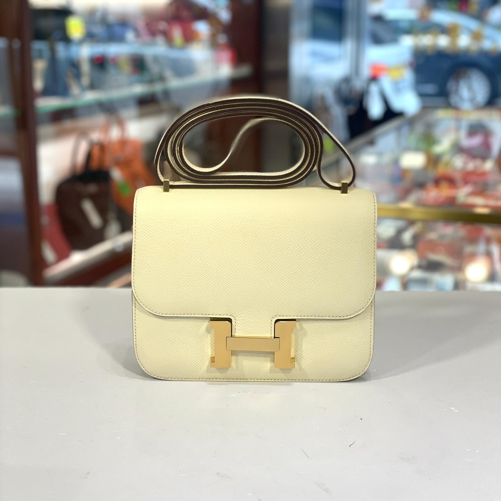 未使用品！全新MINI CONSTANCE  U刻 NATA GHW EPSOM 奶油白金扣 #C19 #康康包 #愛馬仕 #BANDNEW #香榭站正品