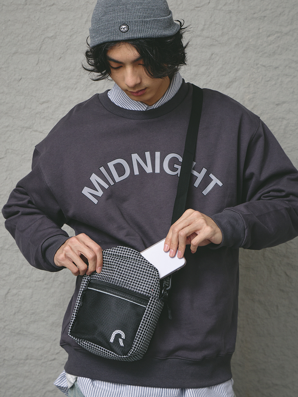 網格休閒斜背小包