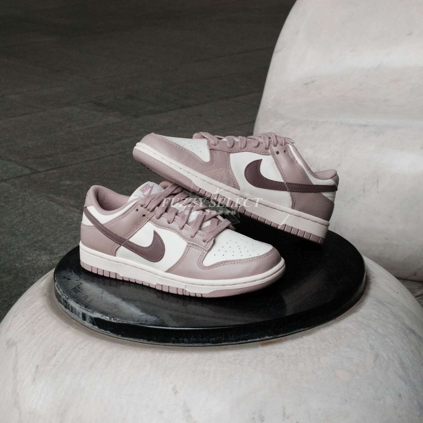 【逢甲 FUZZY】W Nike Dunk Low "Diffused Taupe" 紅豆牛奶 DD1503-125