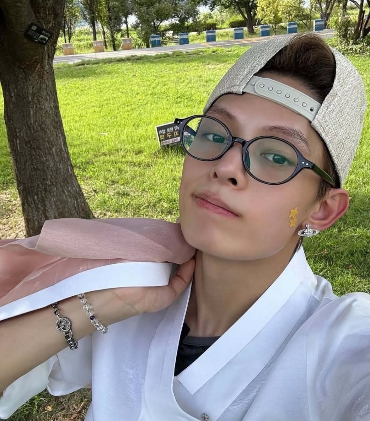 Vivienne Westwood 土星耳針 趙雨凡同款