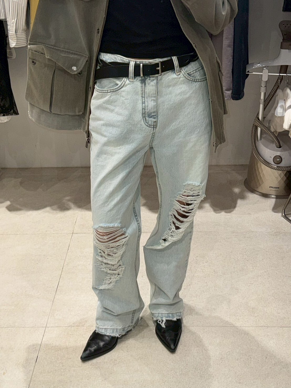 #AF99破損刷白牛仔褲