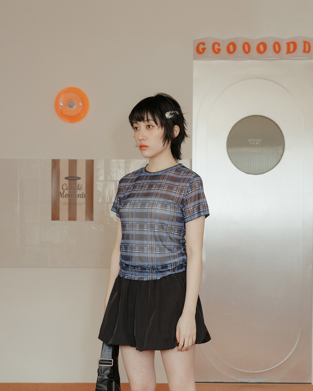 Color-blocked plaid side-ruched sheer short-sleeved top, available in three colors, S/M.【01099638】in stock+pre-order