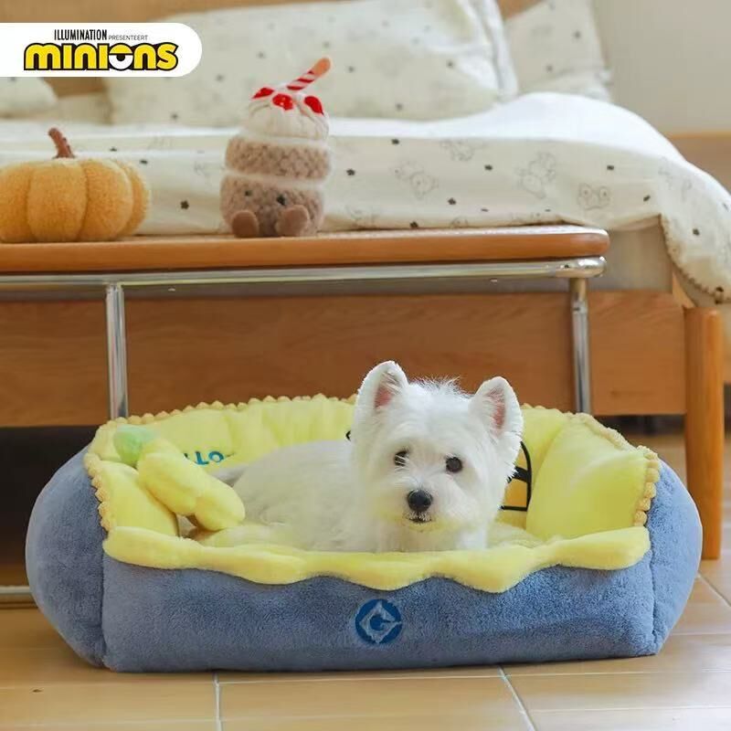 HOOPET MINION 小黄人系列温暖挥手四面靠窝