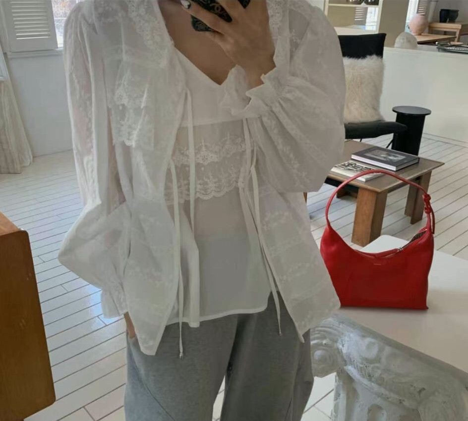 FW05 開胸 長24 $519 (一口價)