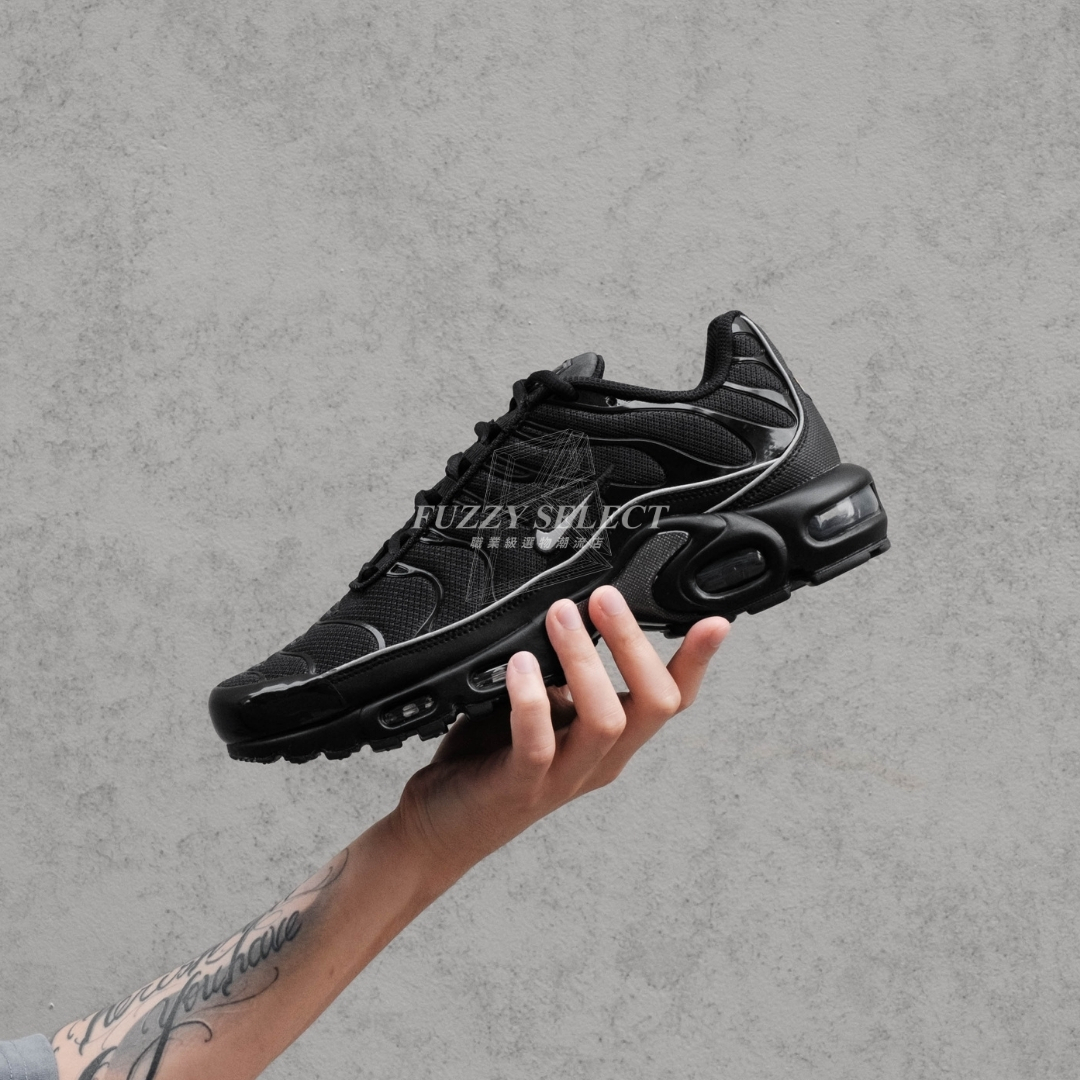 【逢甲FUZZY】Nike Air Max Plus "Black Reflective" 全黑 HV8066-002