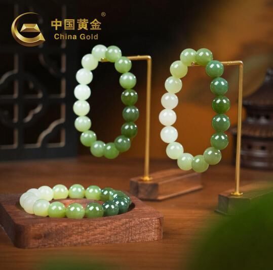 ZJSPHA251160-天然和田玉卡12晴水漸變手串(R17)