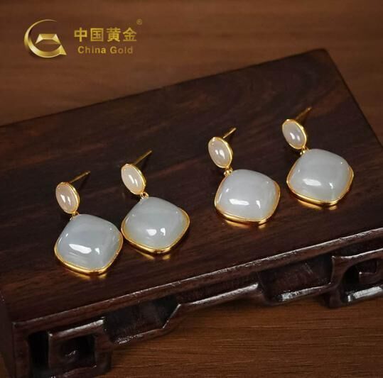 ZJSPHA251600-天然和田玉S925銀菱形煙紫耳墜(R21)