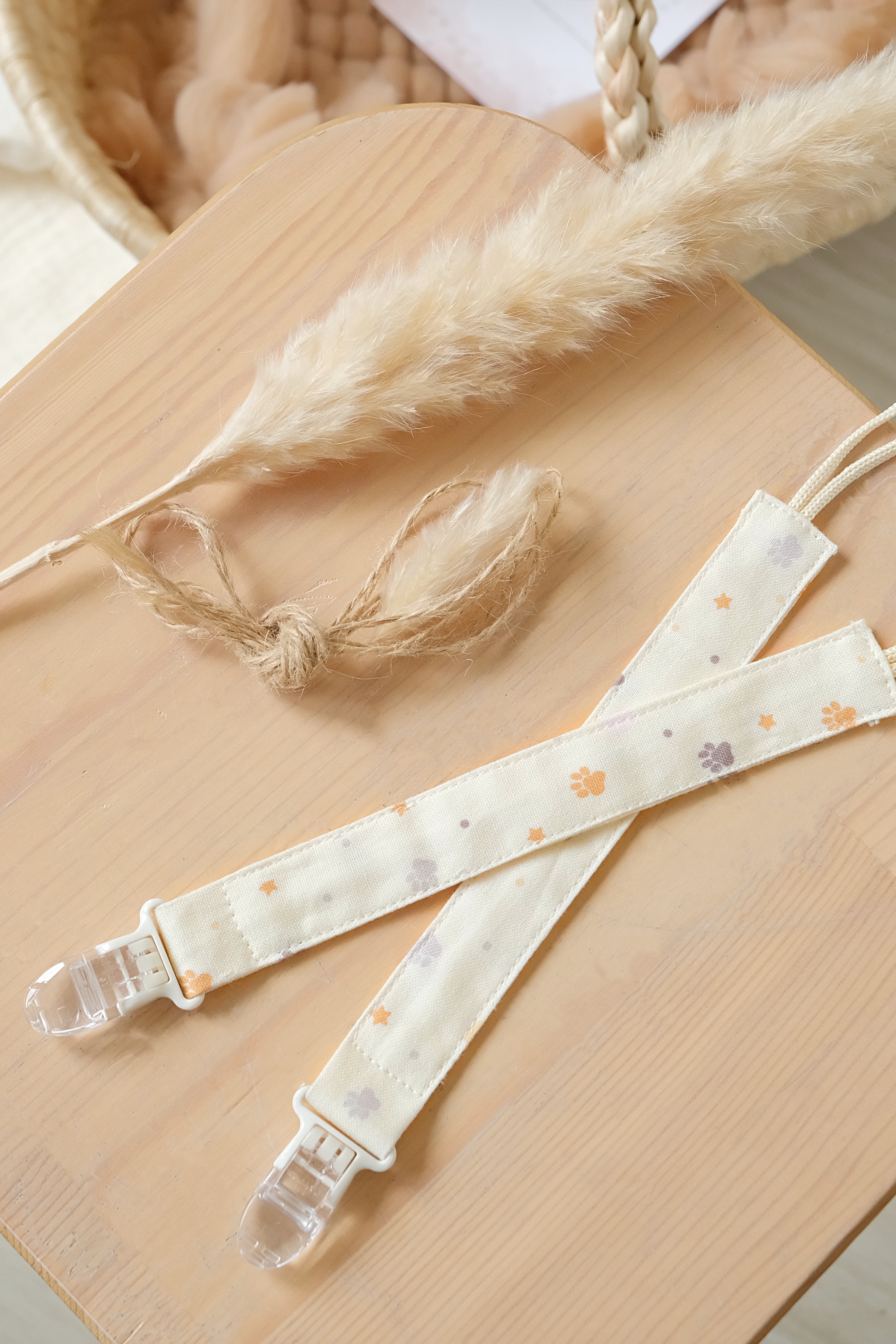 Hi Y.P store-鱷魚夾-獨家設計款-汪汪足跡