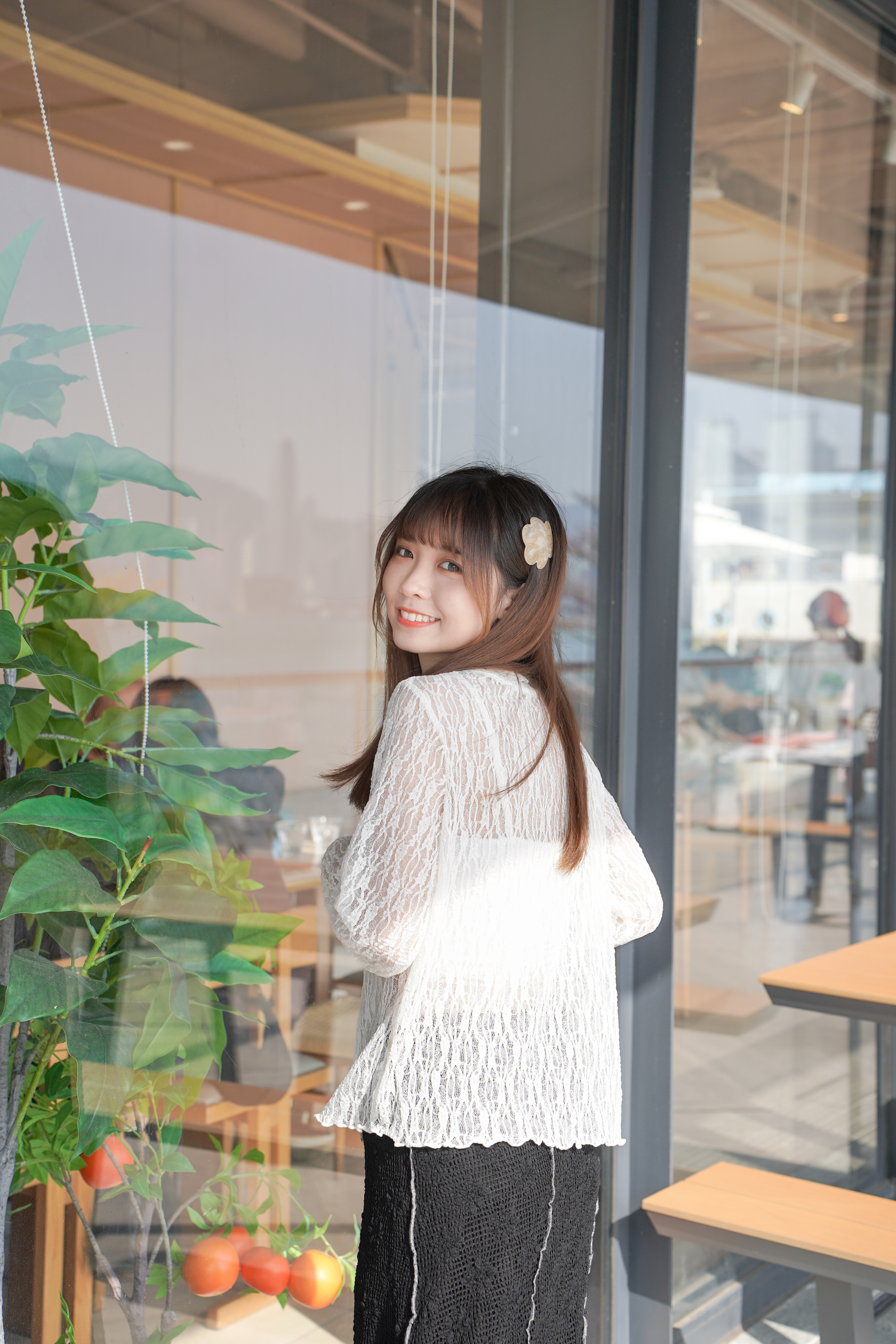 大熱款！超好襯Ruffle Lace Top · 3色入