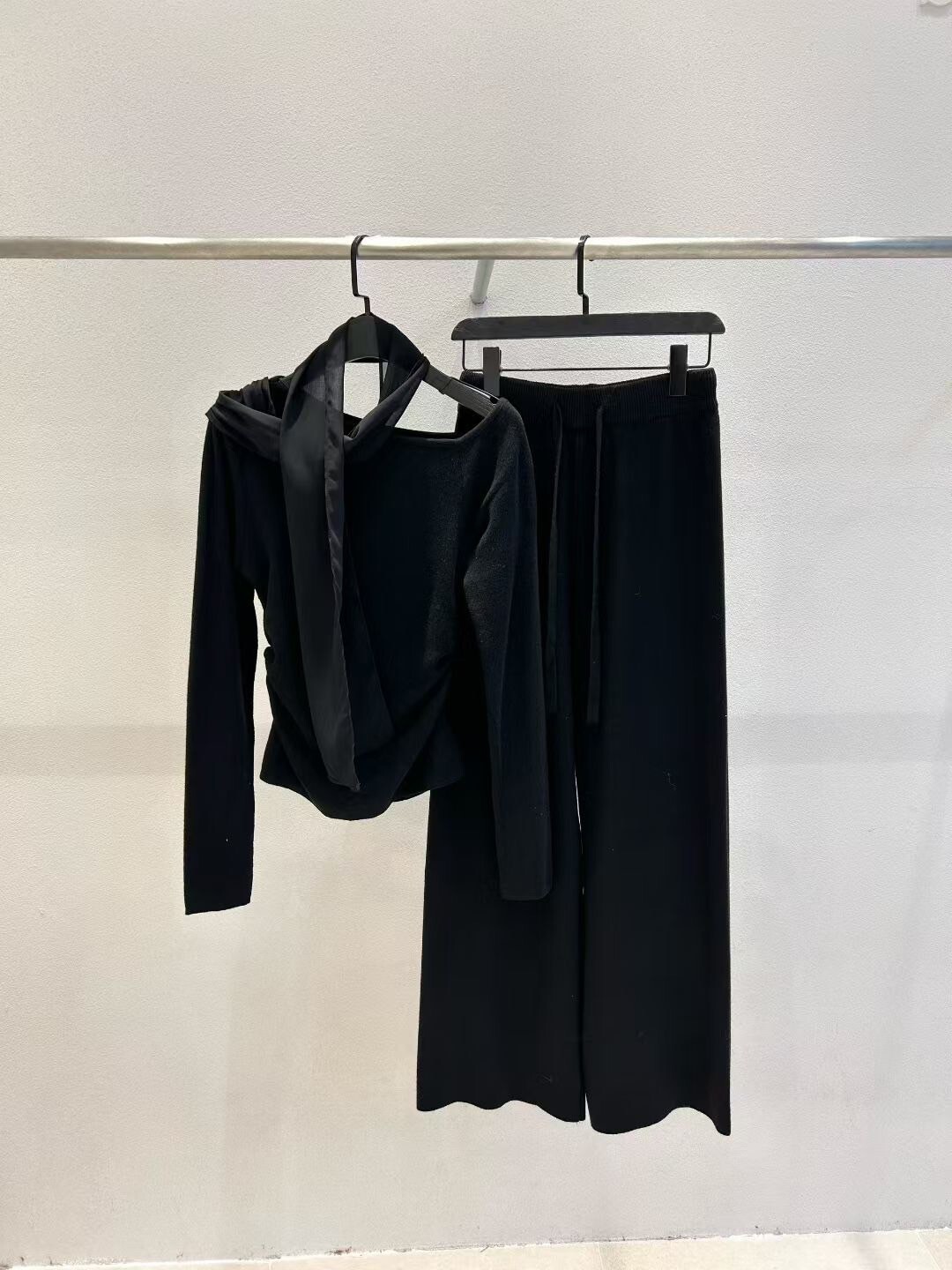 繞脖領巾側抓摺造型上衣+長褲SET / 2色