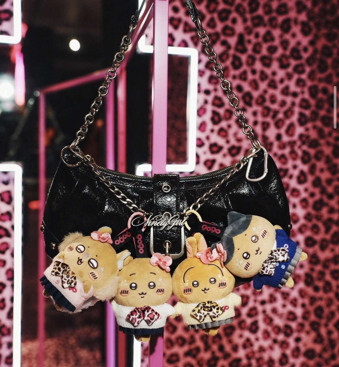 iSNEAKERS｜日本 Chiikawa 吉伊卡哇 x 9090 小麥色娃娃吊飾