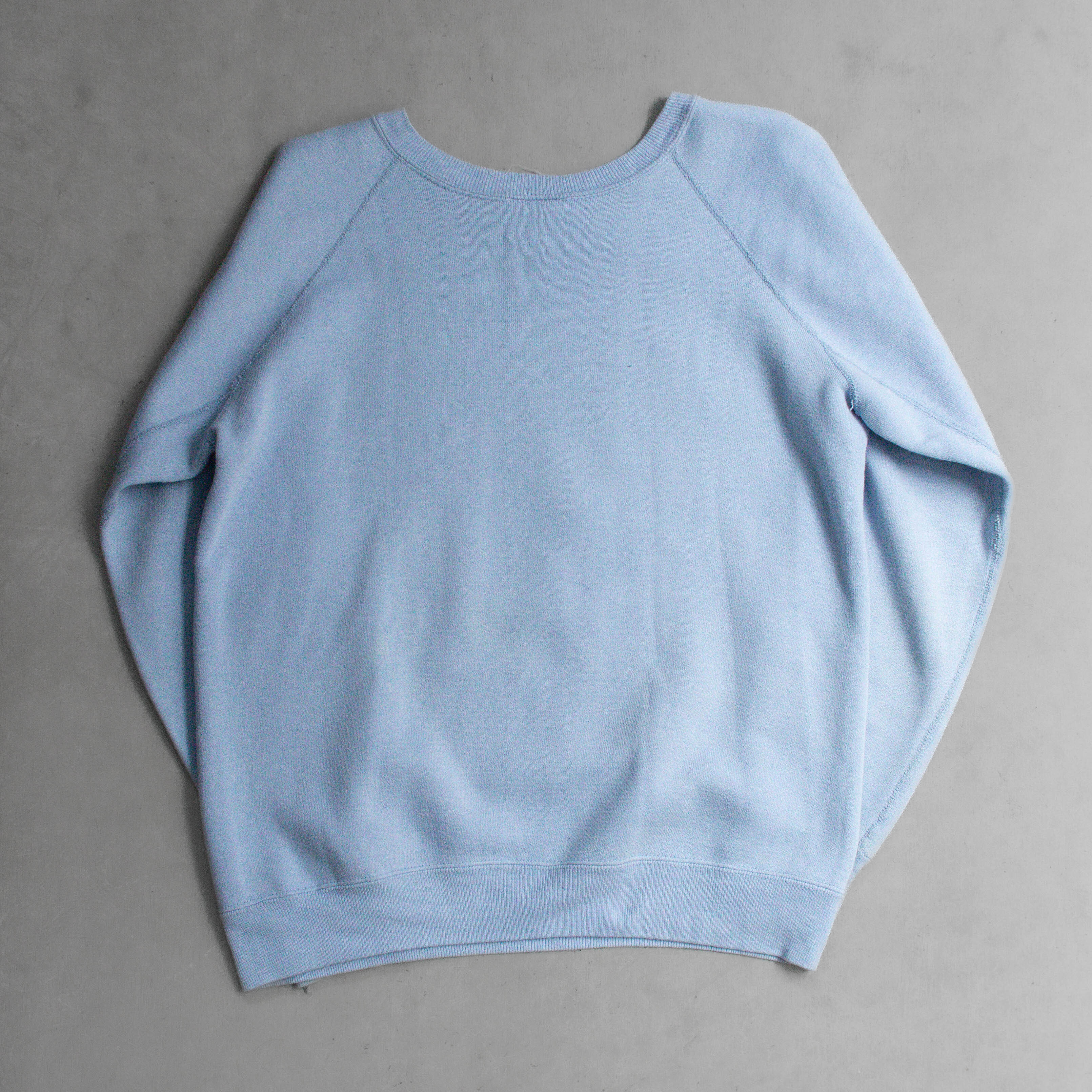 VINTAGE DISNEY SWEATSHIRT 美國製 迪士尼 米奇 淺藍 長袖 大學T 運動衫 M