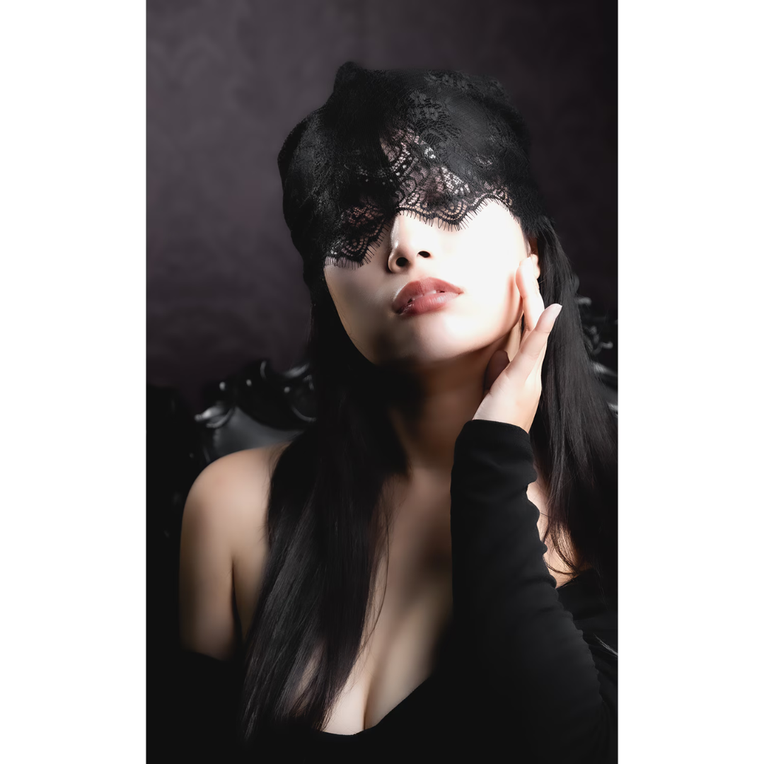 EXECUTE - 輕薄蕾絲透視綁帶眼罩 - 黑色