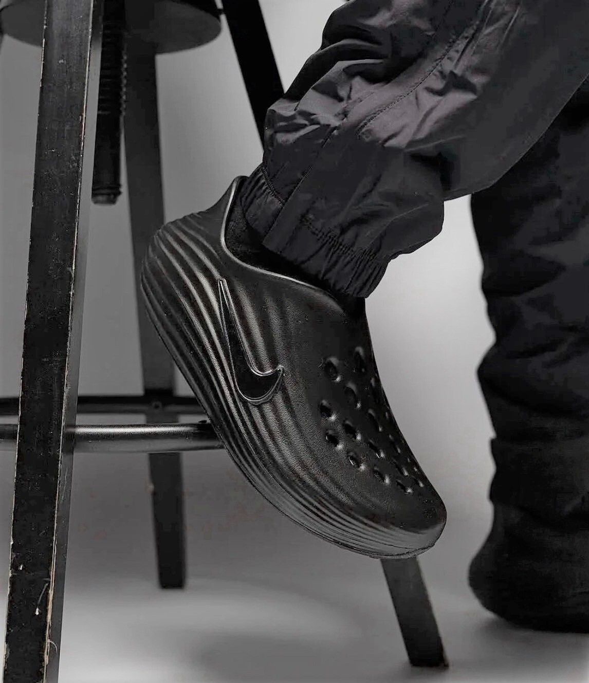 NIKE 拖鞋 REACTX REJUVEN 8 黑 恢復 懶人鞋 洞洞鞋 男 HV5060-001