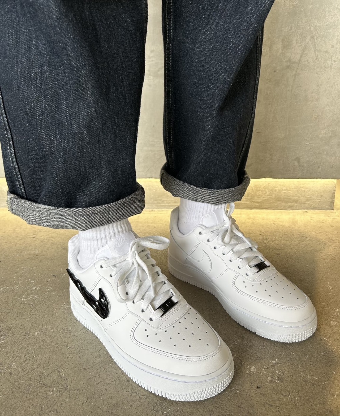 NIKE 休閒鞋 AIR FORCE 1 07 AF1 白 液態金屬黑 猛毒 女 IF1686-101