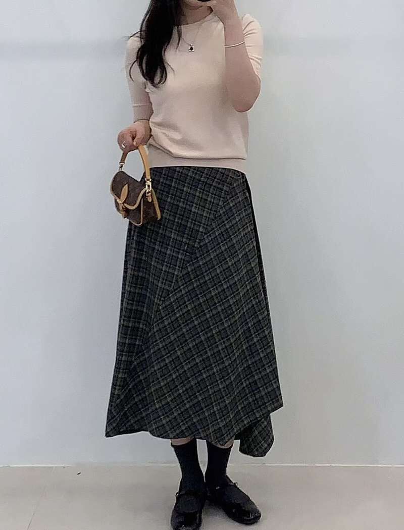 FP6036 簡約圓領羊毛羊絨半袖上衣