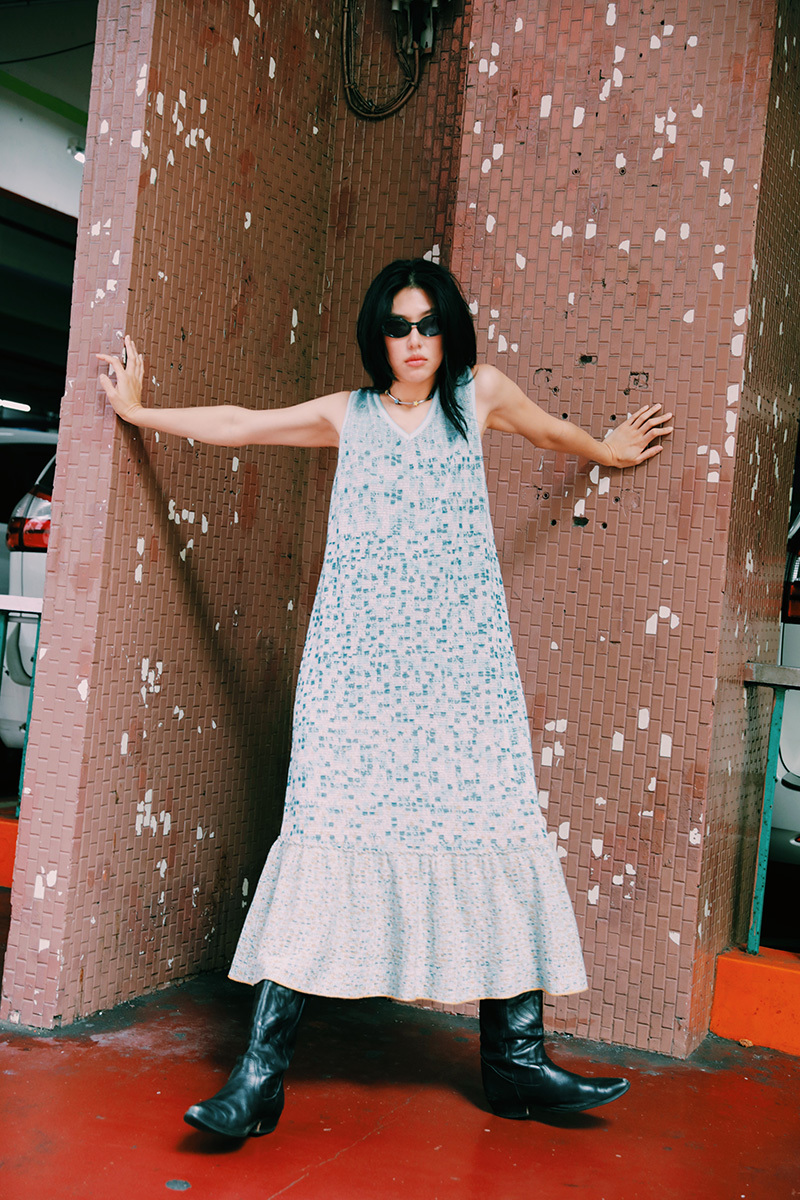 馬賽克磁磚 V領無袖抽皺長洋裝