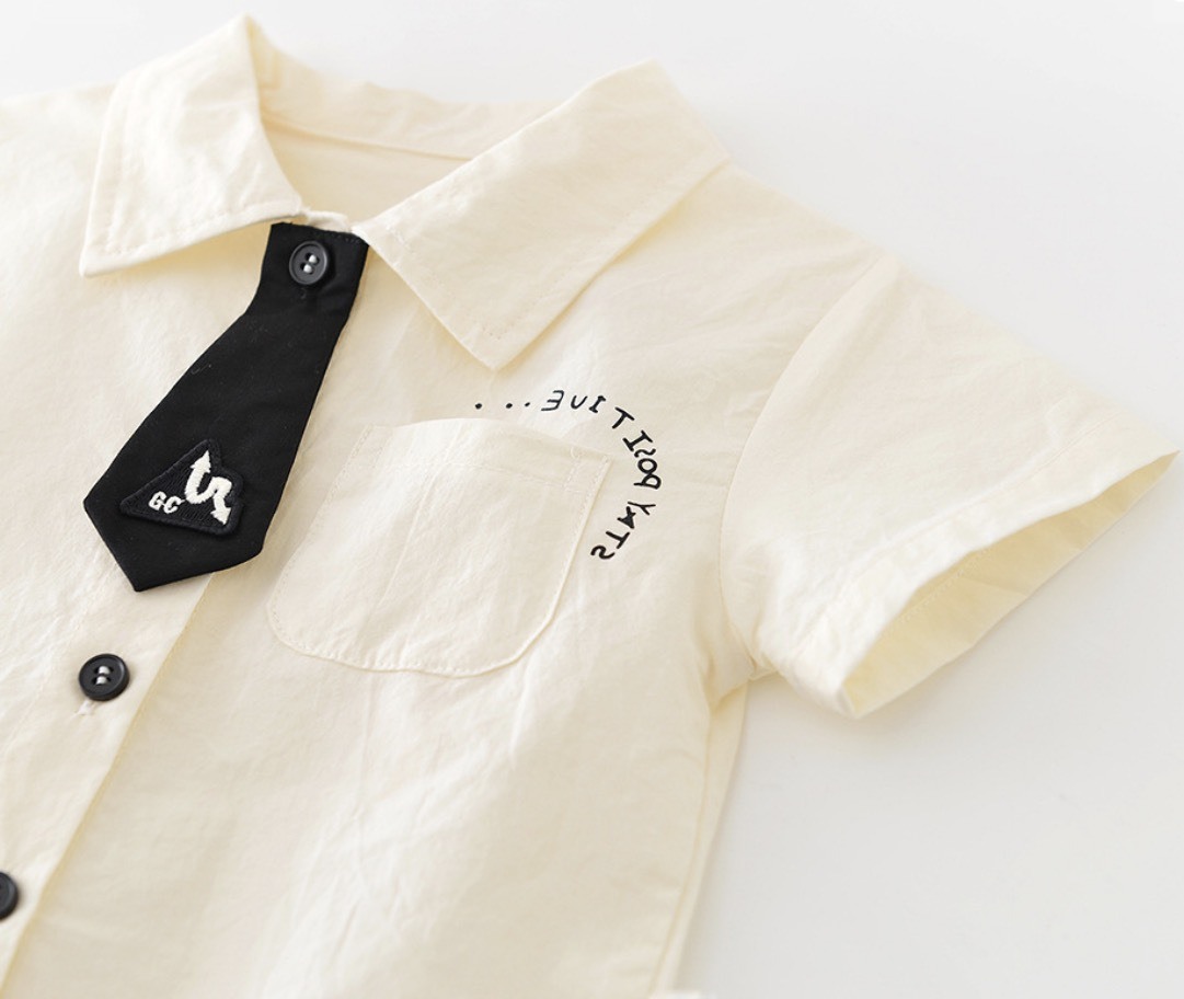 學院風領結襯衫