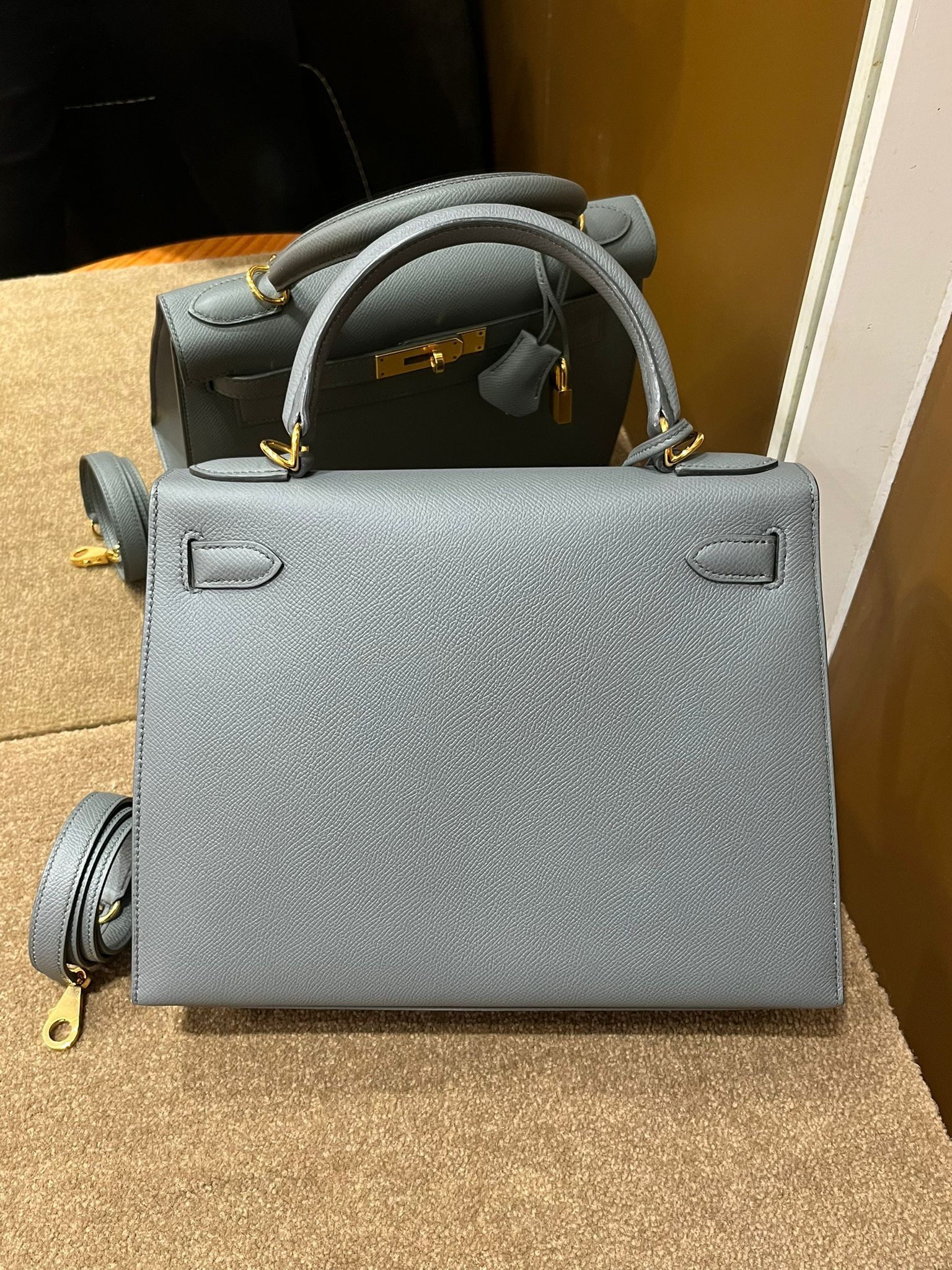 Kelly 28 63 vert amanda cc epsom D 閒置品