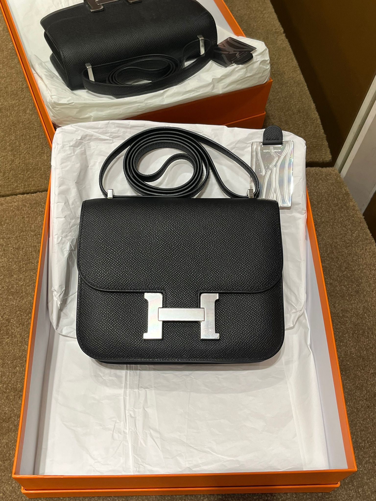 Constance mini mirror 89 noir ck epsom B ( 二手99% new）