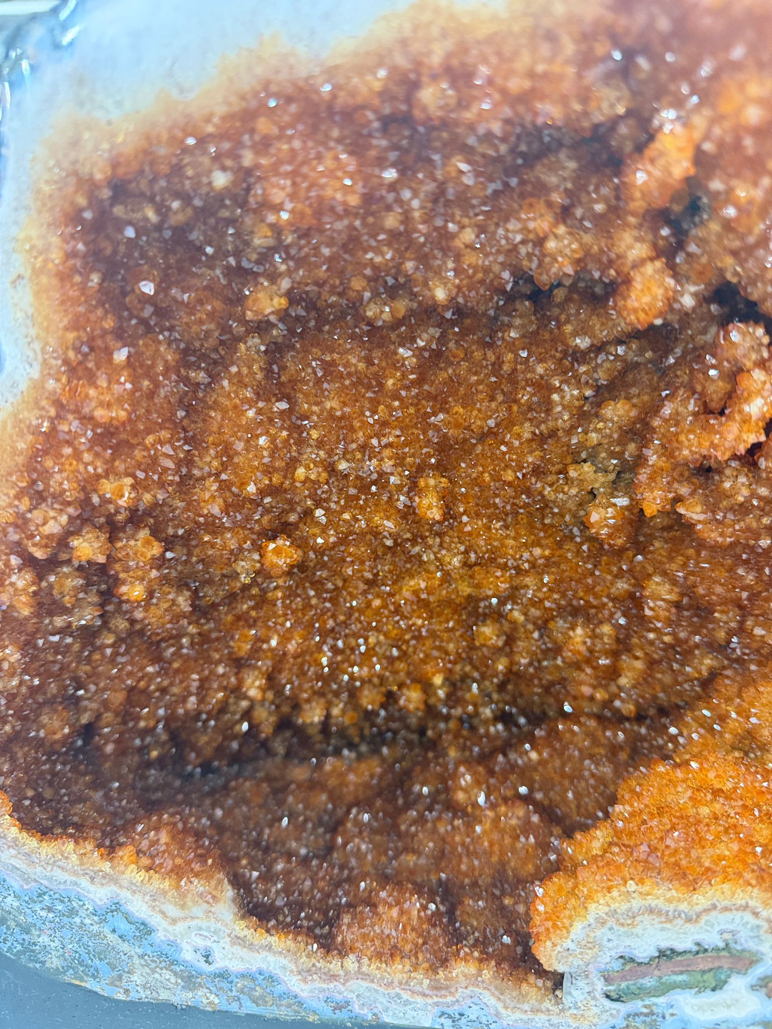 WH043 水晶洞 SSW10 約 30 × 36 cm 約 18.7 kg