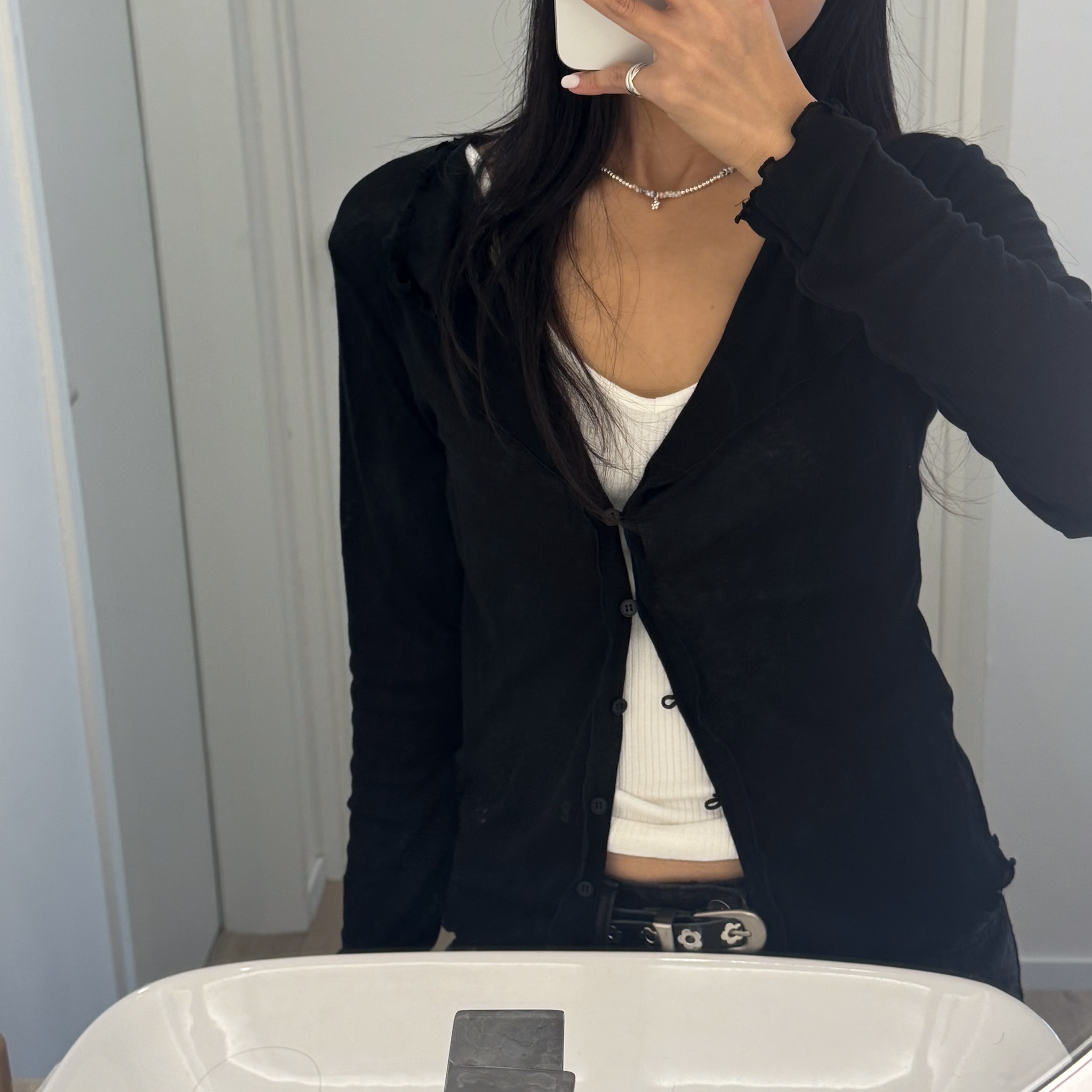 RS11 Tencel花邊小性感透膚開衫(白/黑)