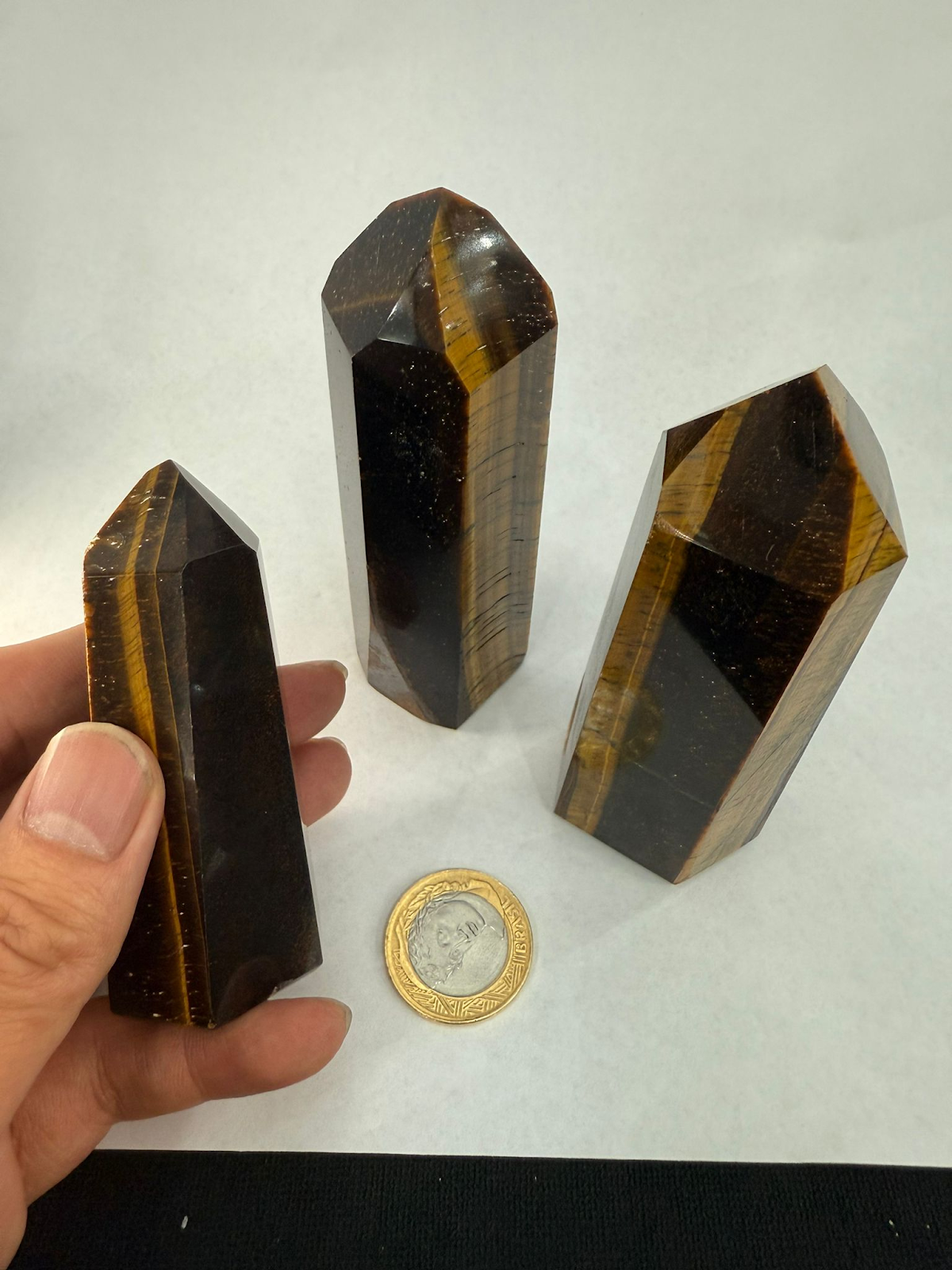 WH125 虎眼石水晶柱 200-300G