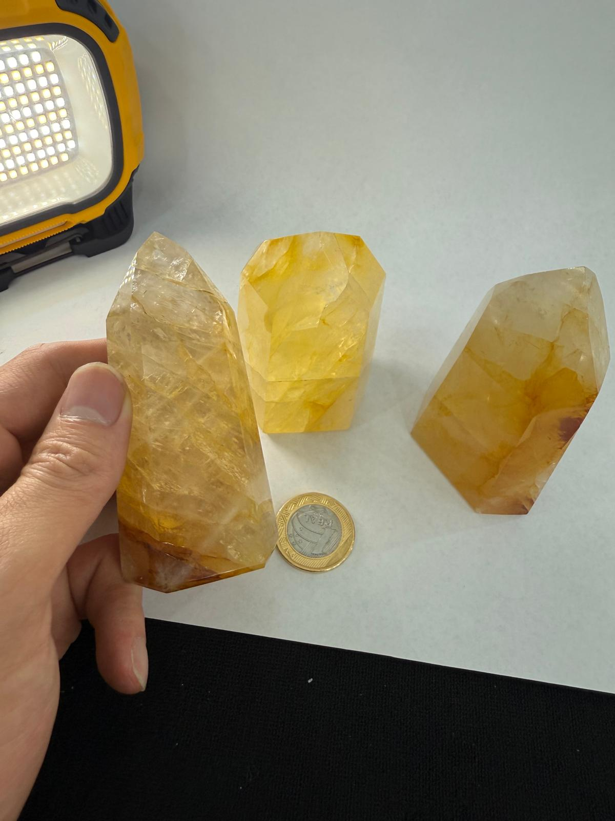 WH121 黃色水晶柱 200-400G