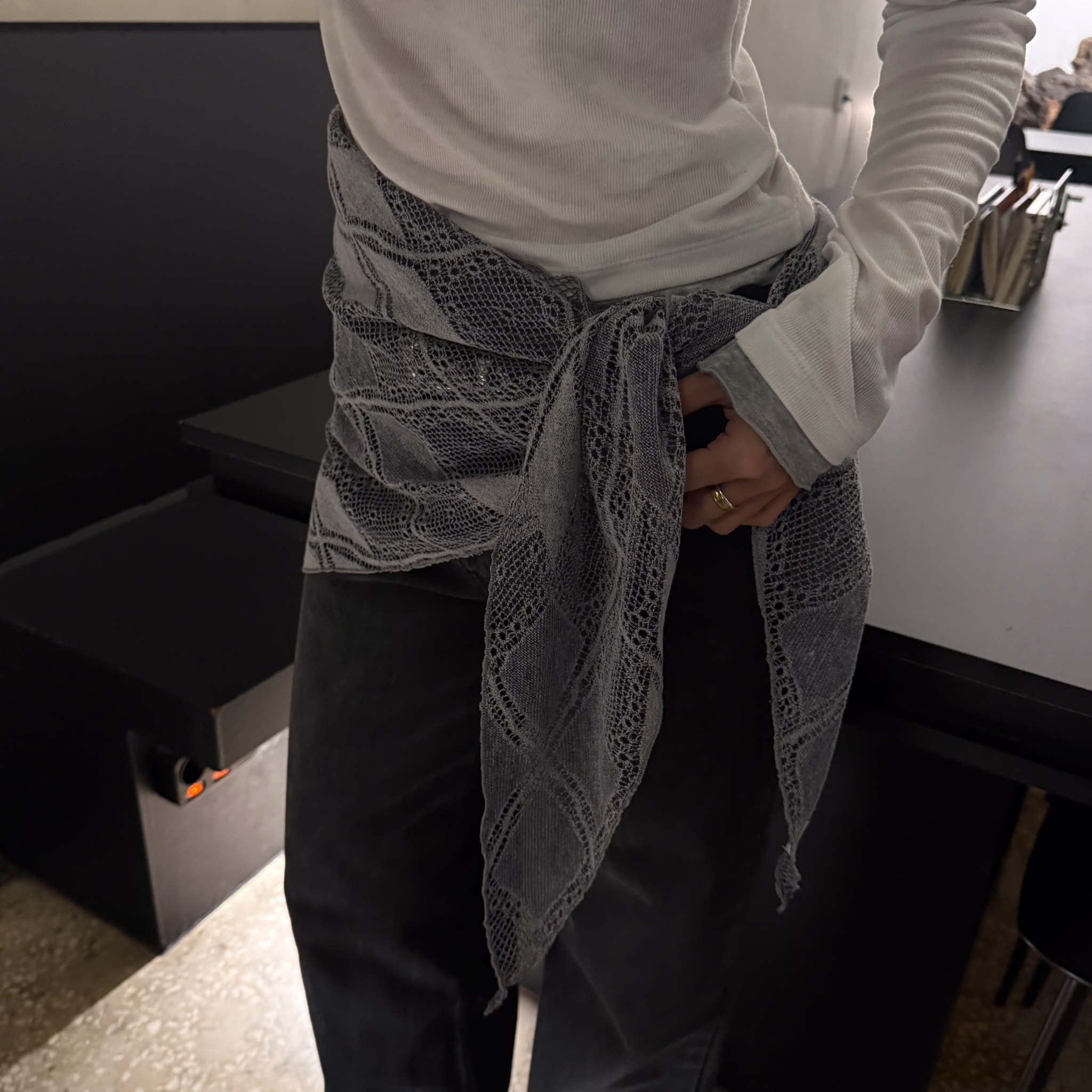 RS13 精緻布紋層次感搭配綁帶巾