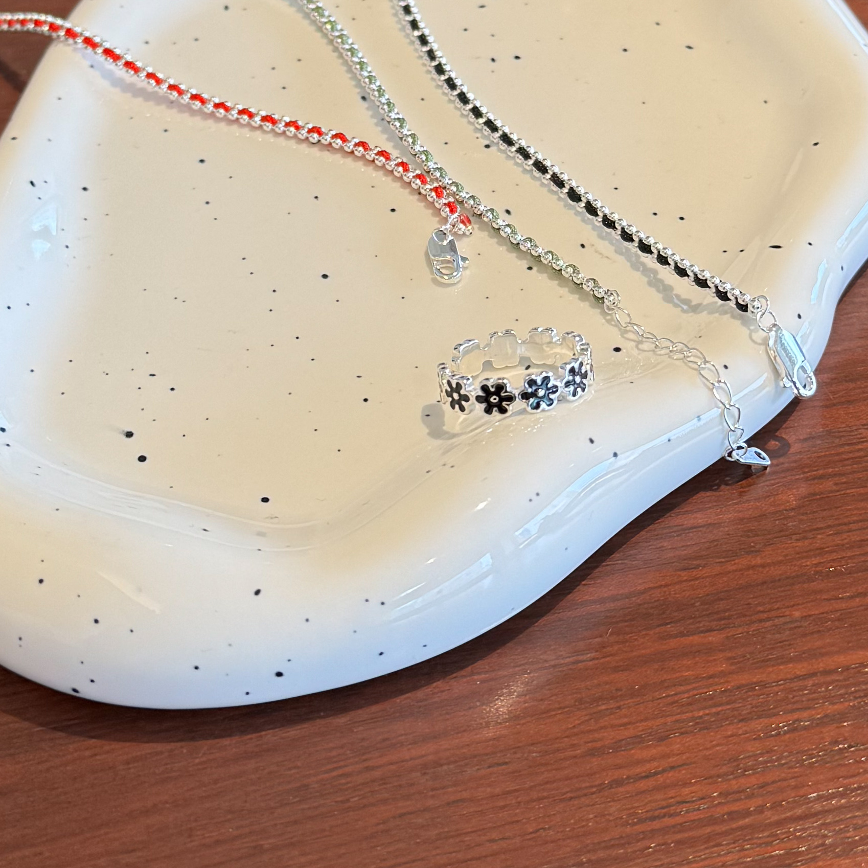 RS26 純銀黑花花可調節戒指(無折扣)