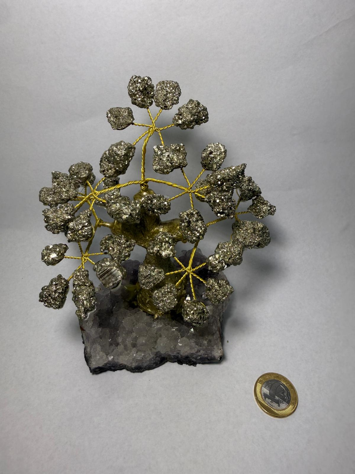 WH073 A73 S 14-16cm 水晶樹 黃鐵礦