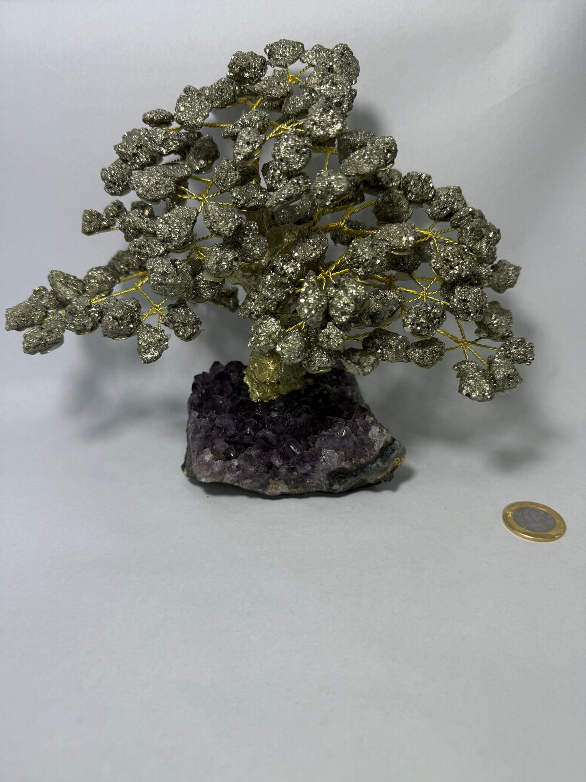 WH081 A81 M size 18-20cm 水晶樹 黃鐵礦