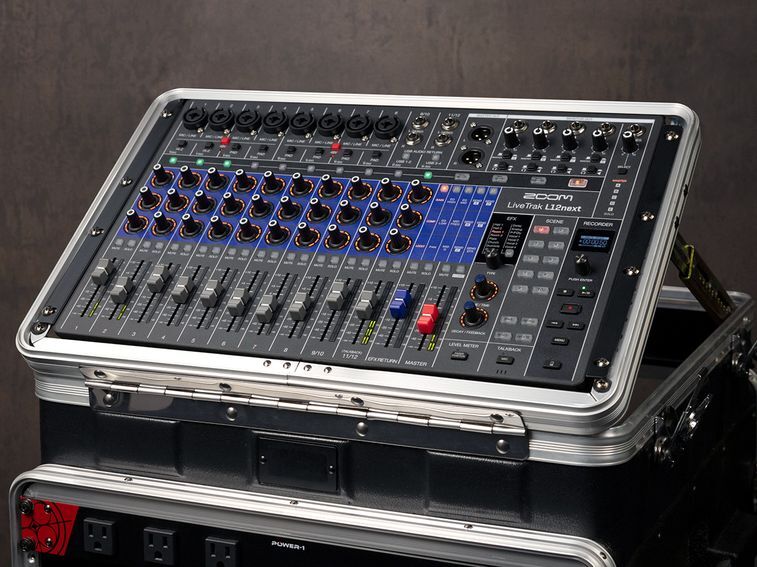 ZOOM AUDIO L12NEXT LiveTrak 12聲道 96 kHz 32 位元浮點數位錄音混音台