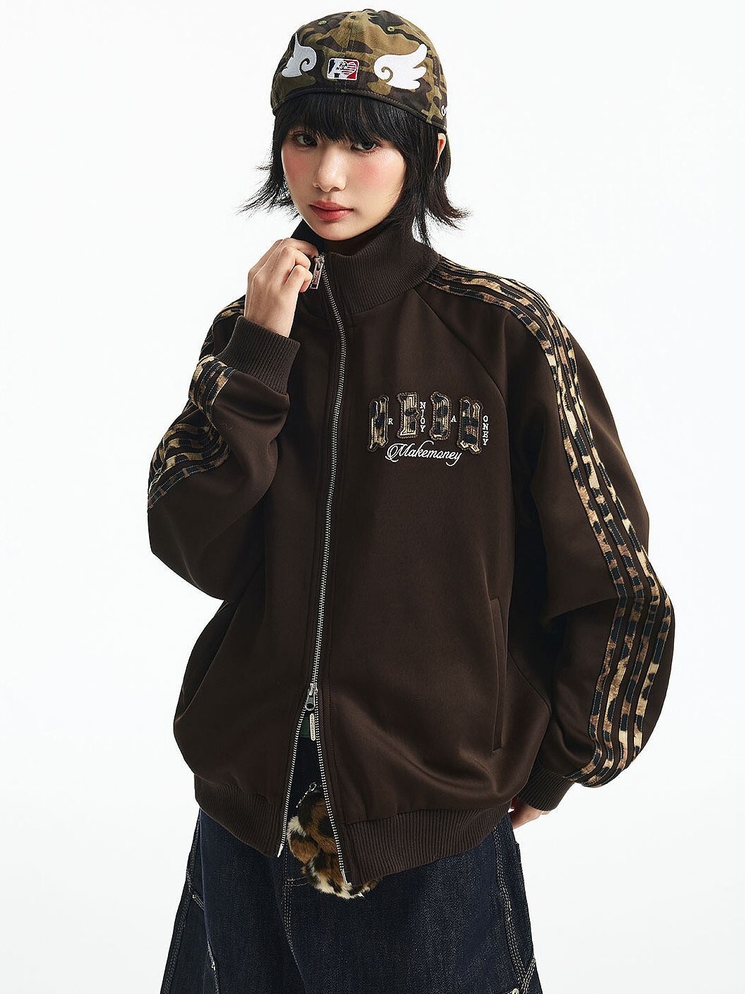 MEDM  豹紋貼布刺繡Logo  條紋織帶 拼接運動夾克 外套