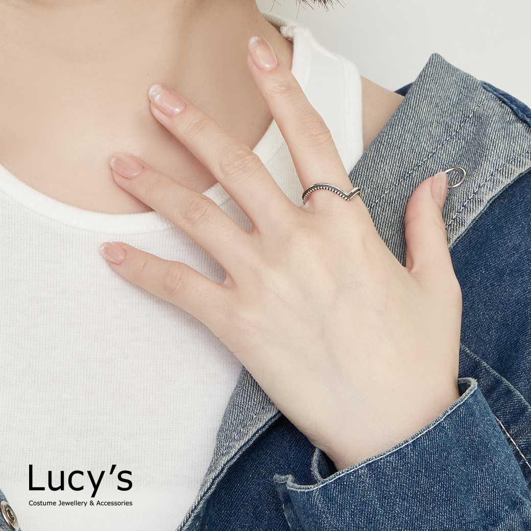 925純銀 V領 硫化戒指 (126365)