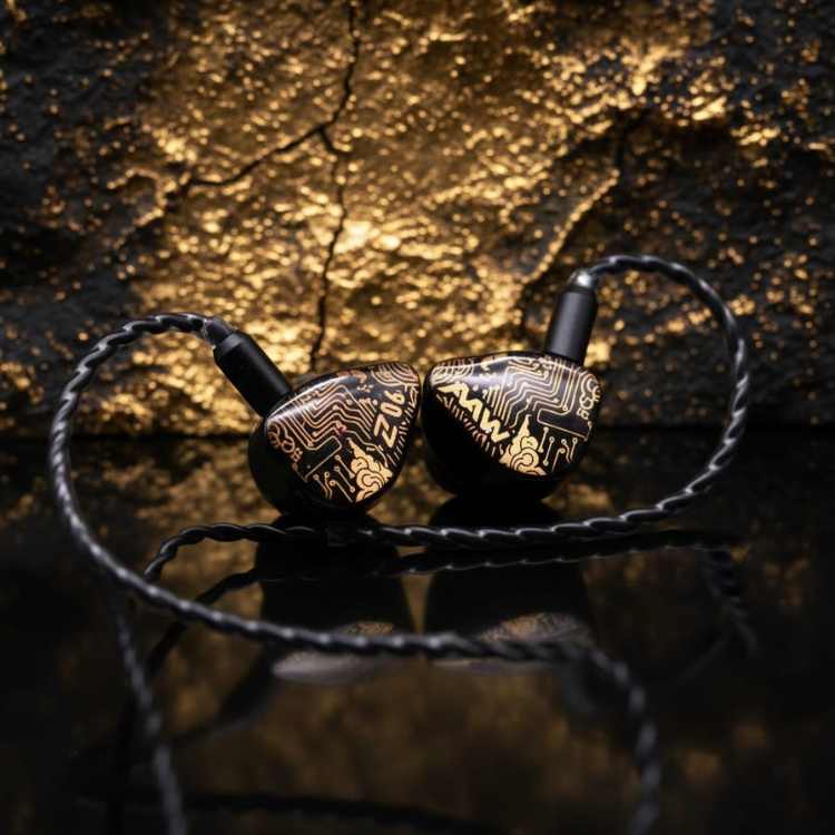 AAW Z06 Aurum Version 混合單元耳機 - 金耀版