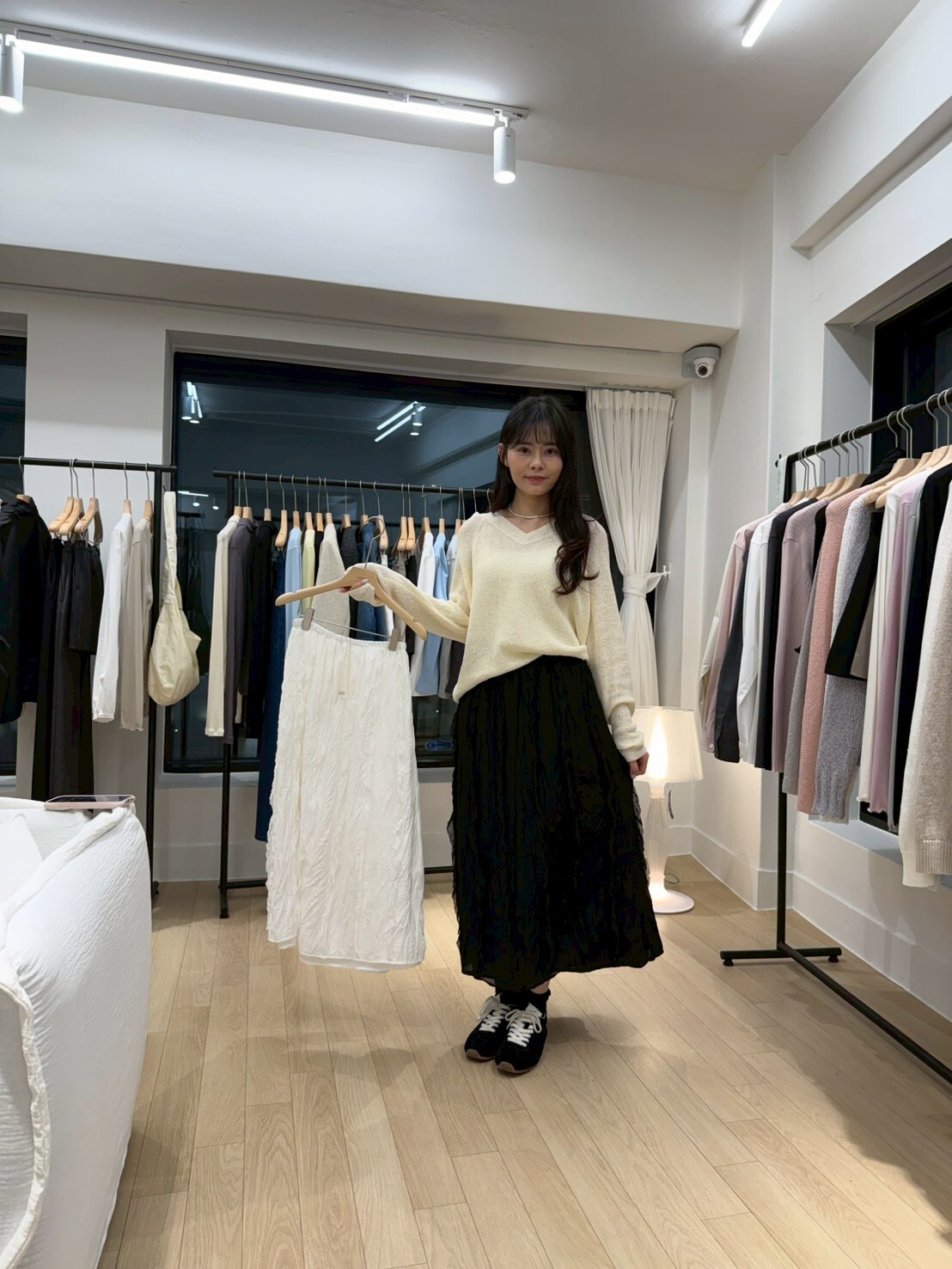 PE6010 微皺壓花長裙