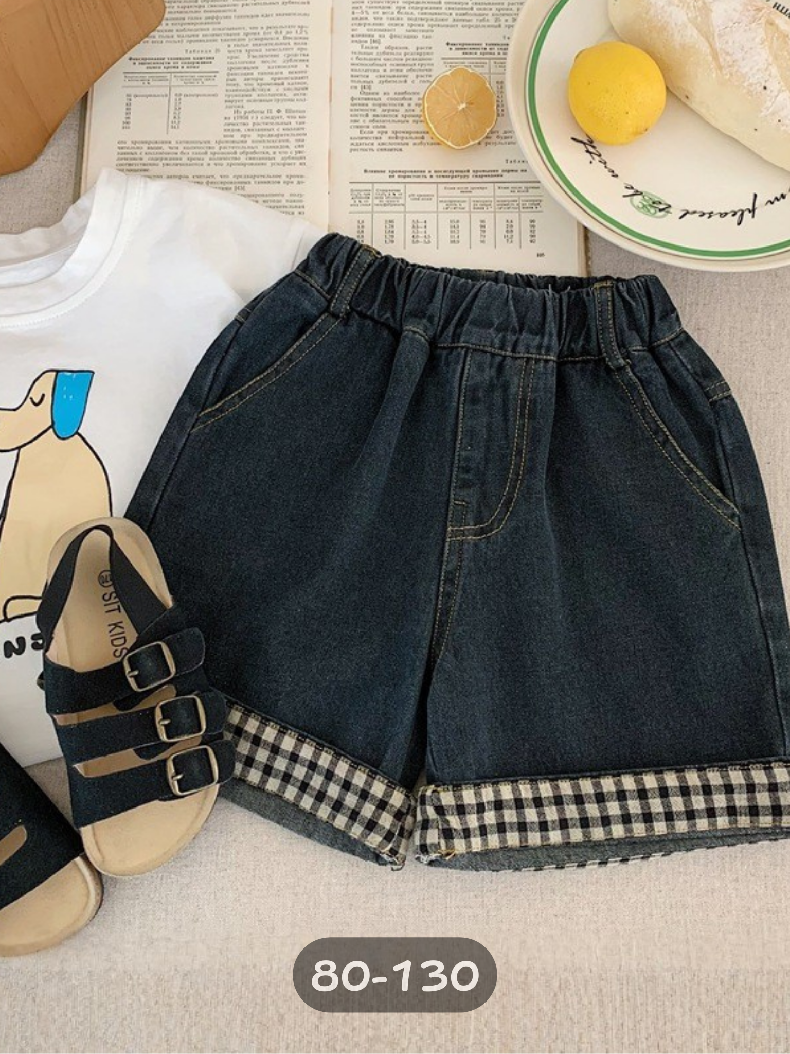 深藍格格摺 牛仔短褲