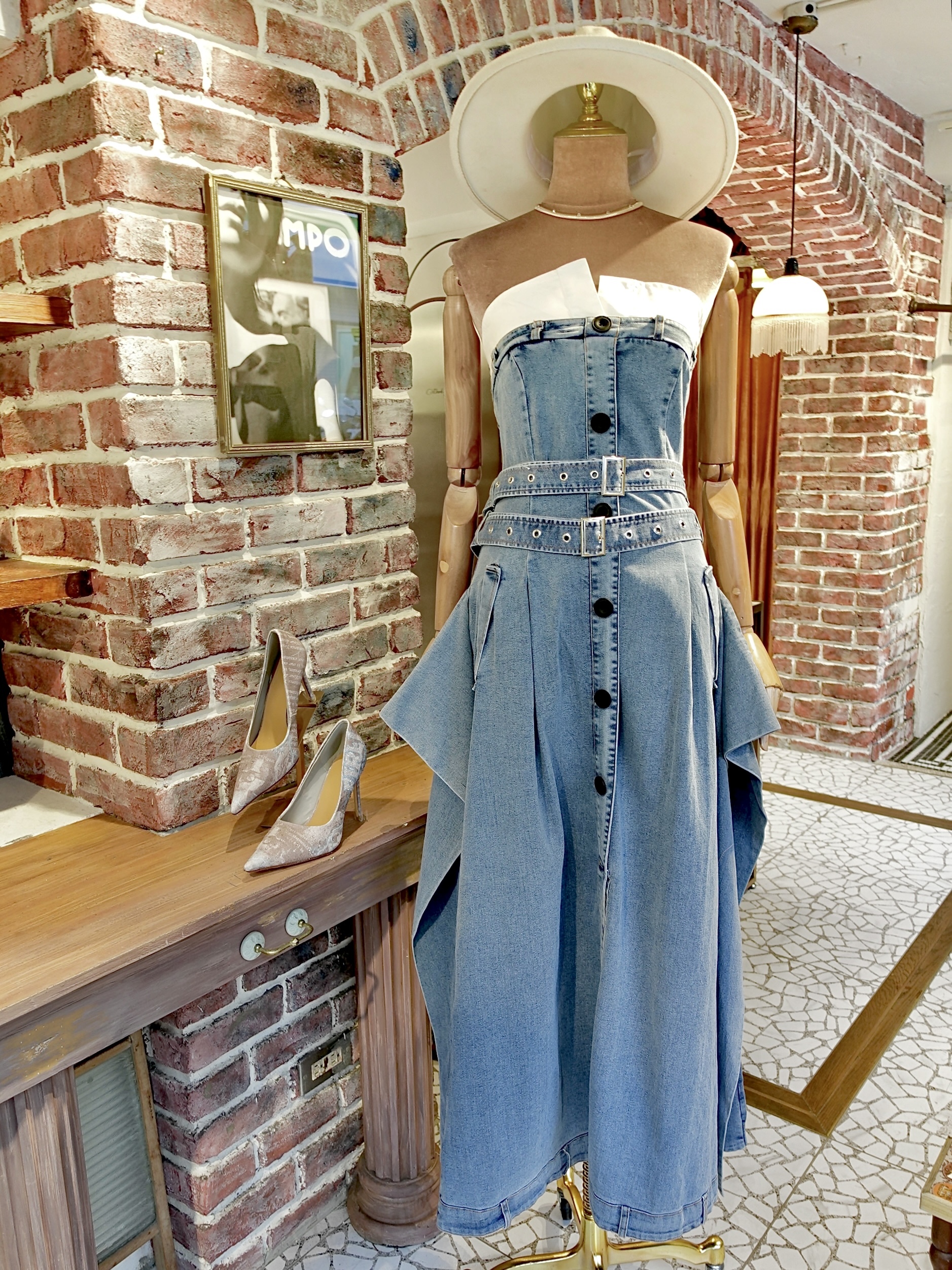 N.Y單寧藍色翻摺領荷葉飾雙腰帶Maxi Dress